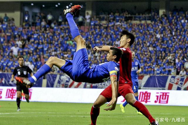 希勒评英超第17轮最佳阵：萨拉赫领衔利物浦4将